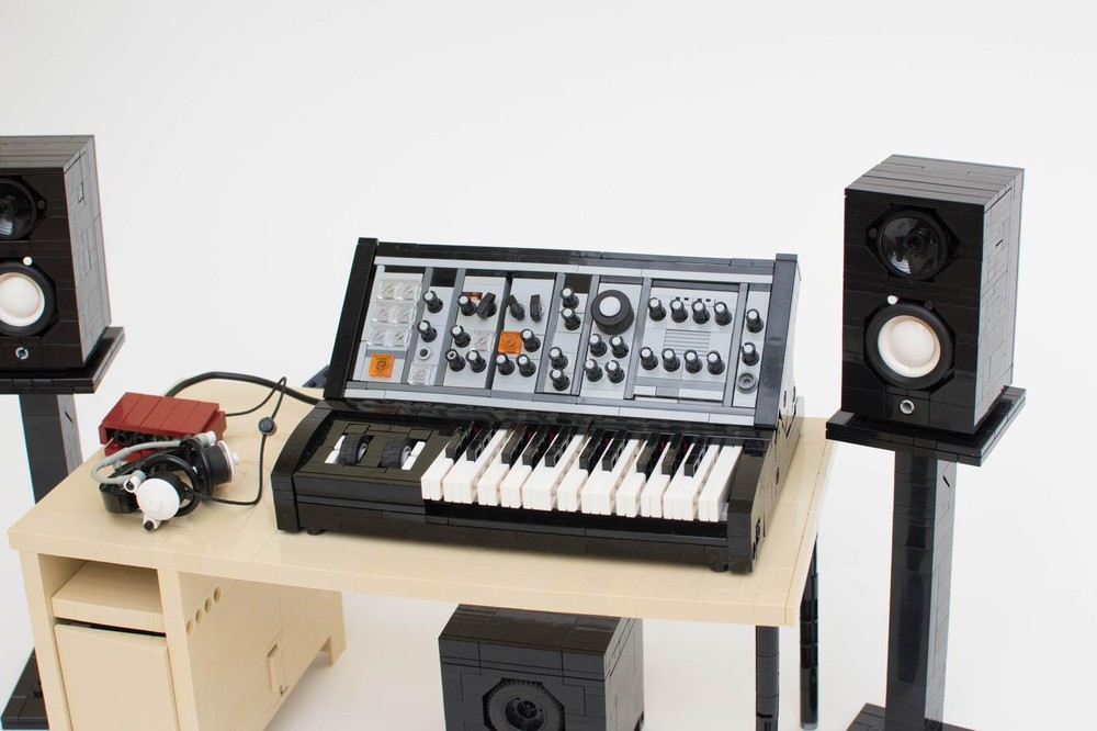 Lego Moog Sub Phatty