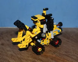 KIROVETS K-700