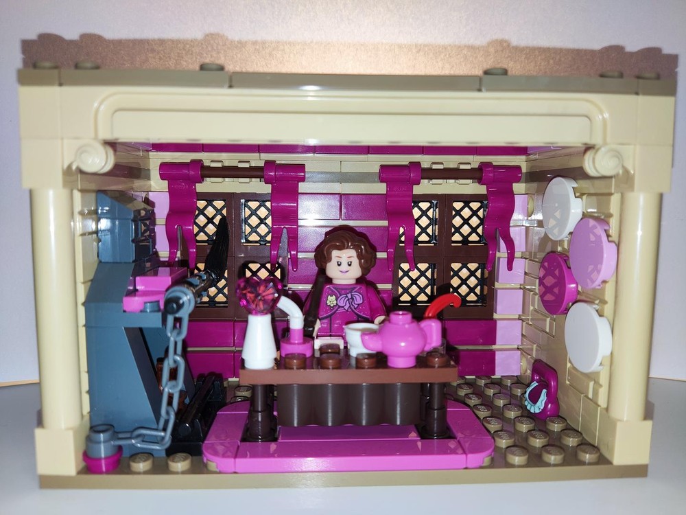 Lego HP Modular - Umbridges Office