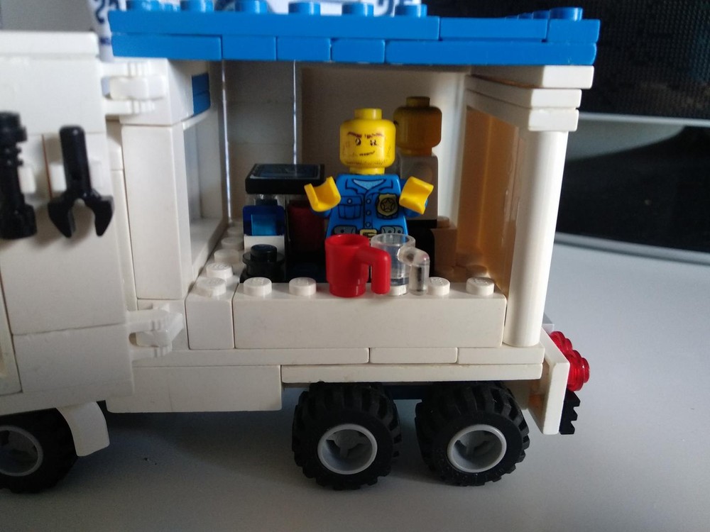 Lego Movable coffee shop