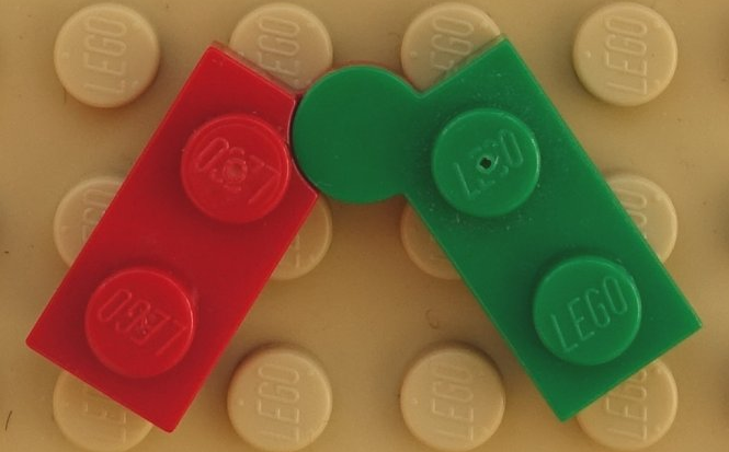 Lego Hinge Plate 1 x 4 Swivel with Green Top (2429 / 2430)