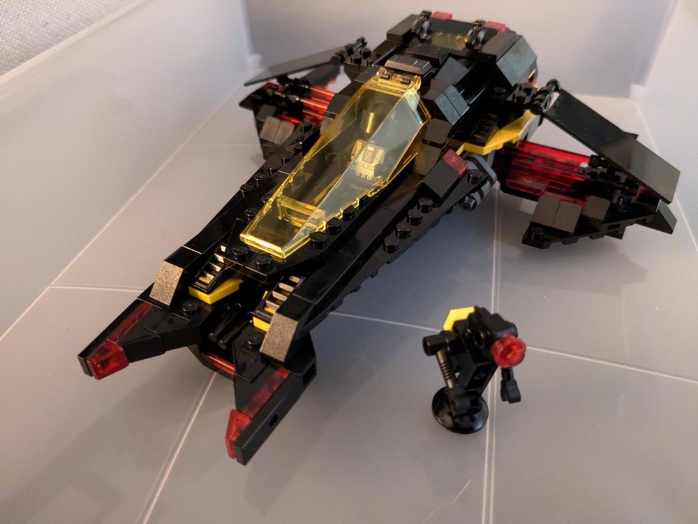 Lego Gamma Ray IV - Blacktron Cruiser