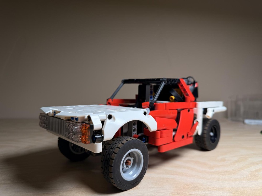 Lego technic trophy truck 1:15 scale
