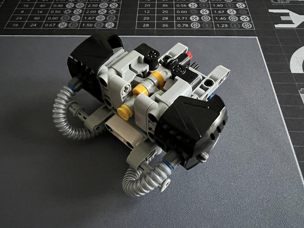 Lego BMW R 1200 GS Cylinder Heads