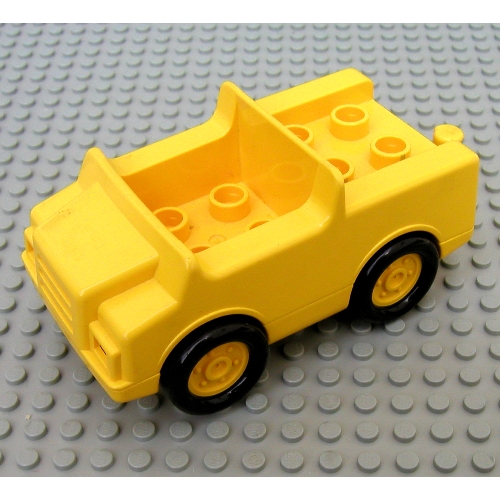 Lego Duplo Car with 2 x 2 Studs and Yellow Base and Hubs / Yellow