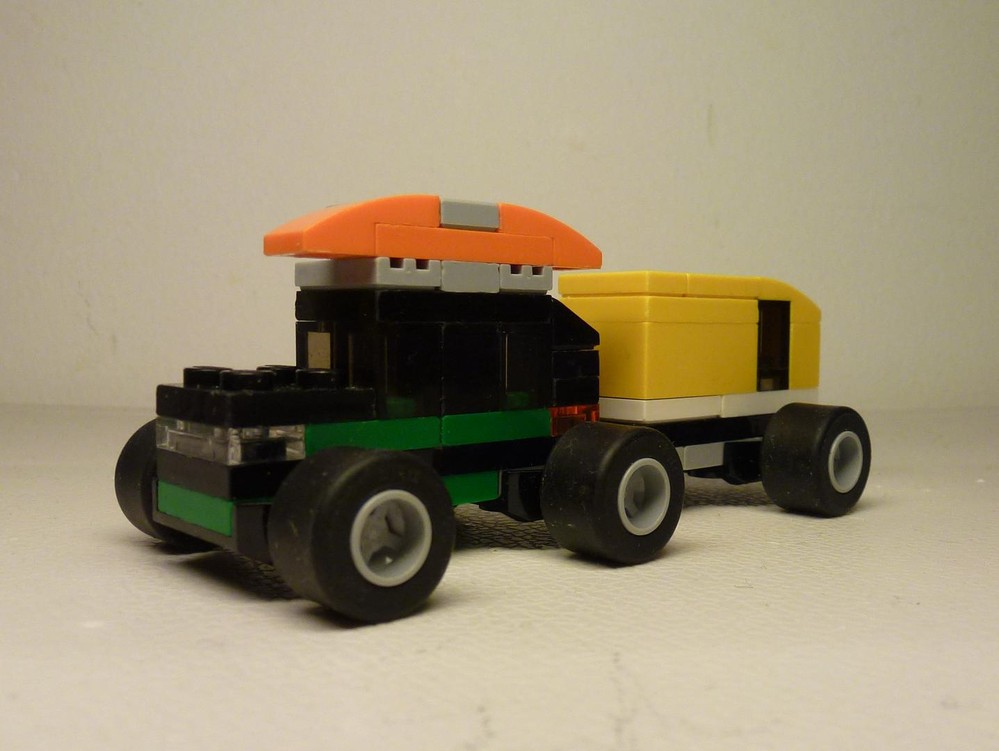 Lego 31060 Car and Caravan