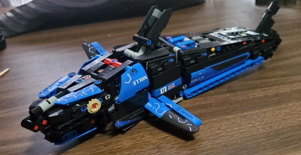 Lego 42123 Shark