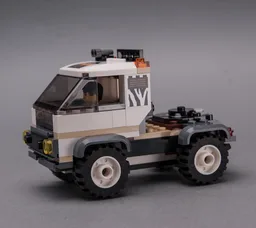 60267 Safari Truck