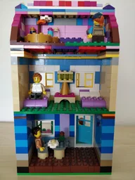 11717 Modular doll house
