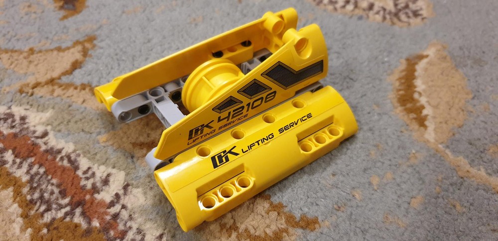 Lego boat from 42108