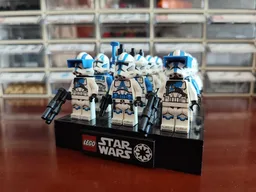 12 Minifigures Stand