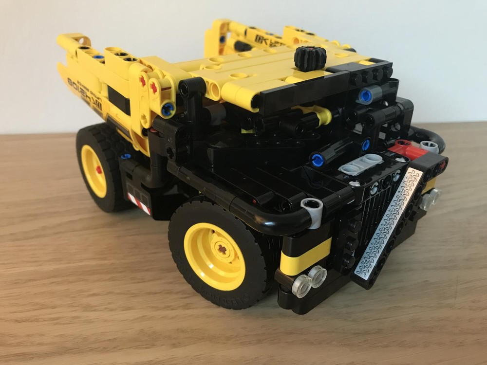 Lego 42108 mining dump truck