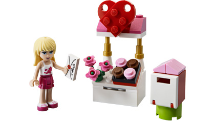 Lego Stephanie and Mailbox