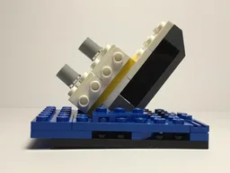 31087 - Sinking Titanic