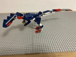 31088 Carcharolophotitan theros