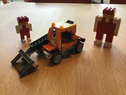 31017 Loader