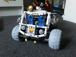 42180 Space themed war machine