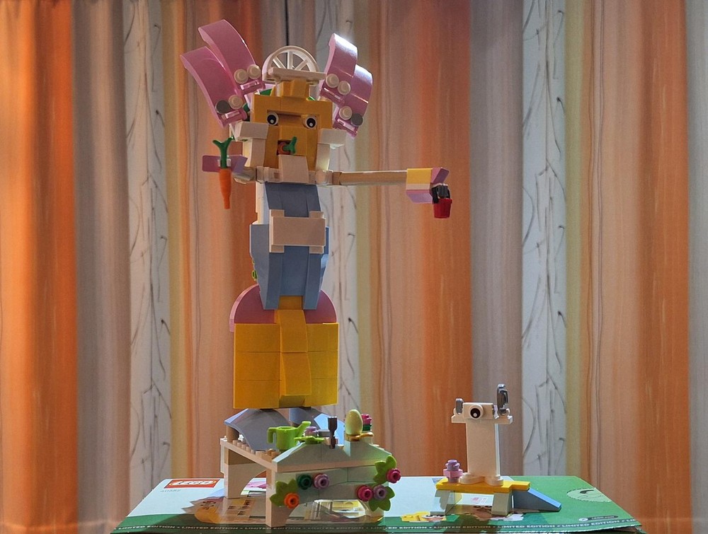 Lego Easter bunny robot