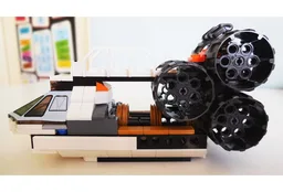 60225 Space Freighter