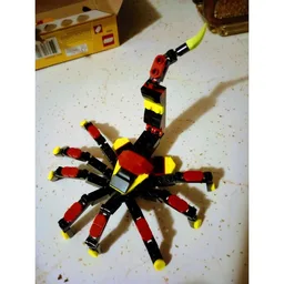Toxic Facehugger