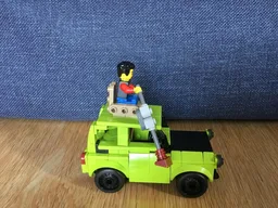 77237 Mr Bean’s Mini