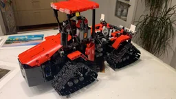 LEGO Technic Case IH Quadtrac 620