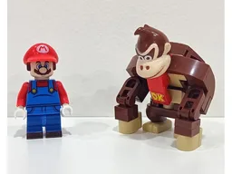 DK minifig