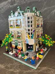 Modular Art School Corner