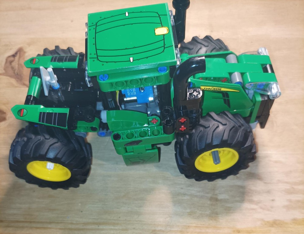 Lego 42136 John Deere Motorized