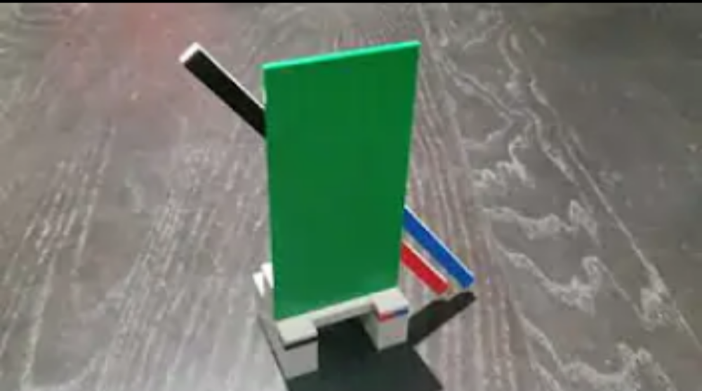 Lego Poggendorf Illusion