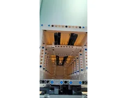 Refrigerated semi-trailer