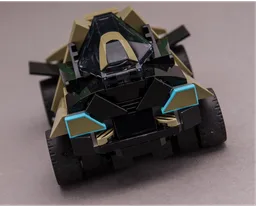 76923 Triangular Vehicle