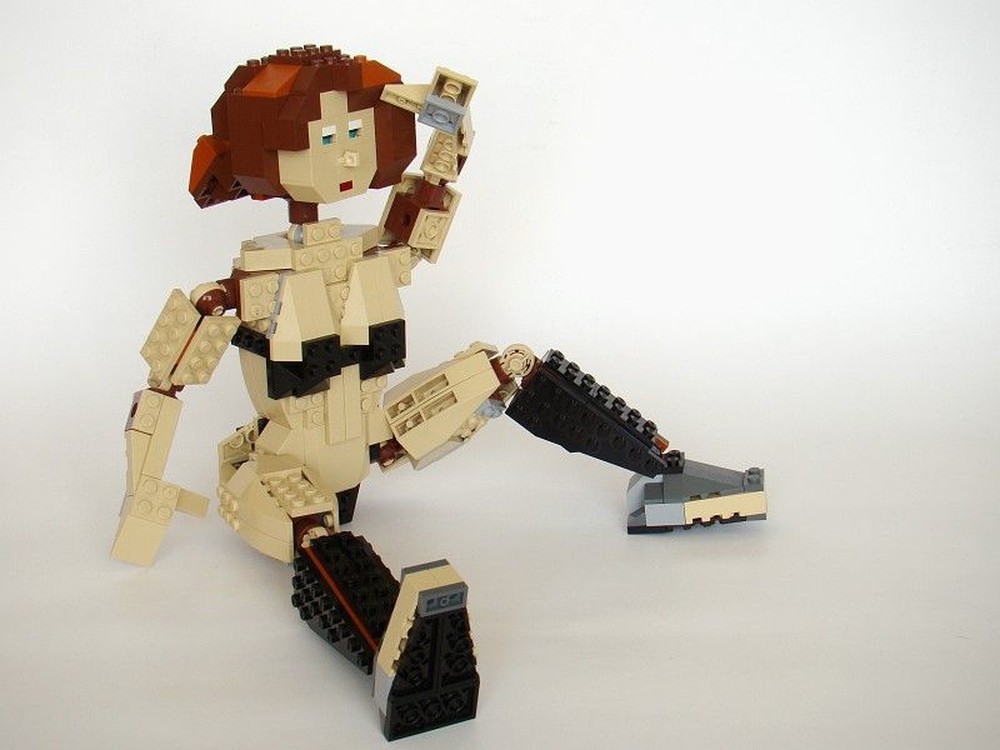 Lego 4884: Woman in Bikini and High Boots
