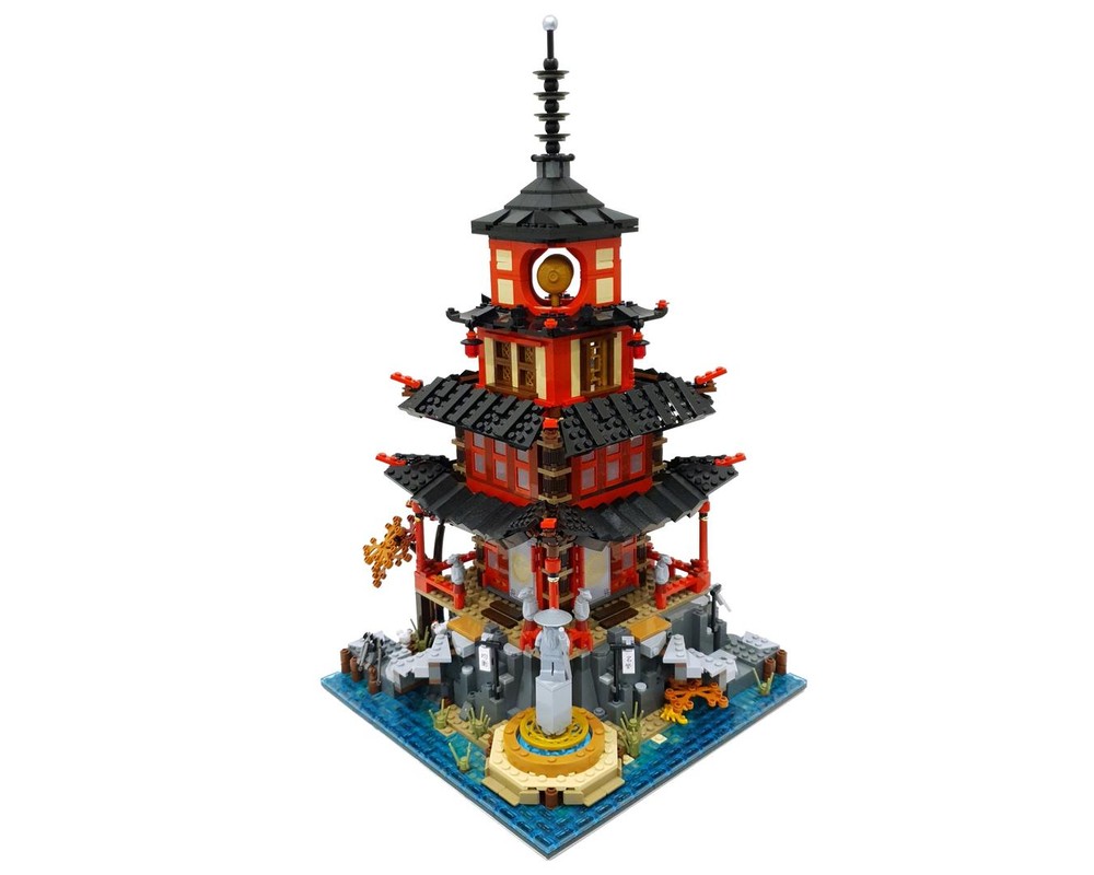 Lego Ninjago City - Temple of Cel-air-bration