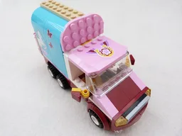 3186 Horse Van