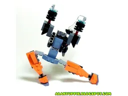 Transformer Dronebot version 2 from LEGO Creator set 31111: Cyber Drone