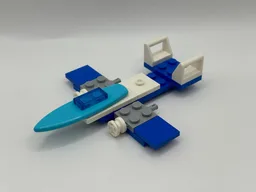 30510 - Propeller plane