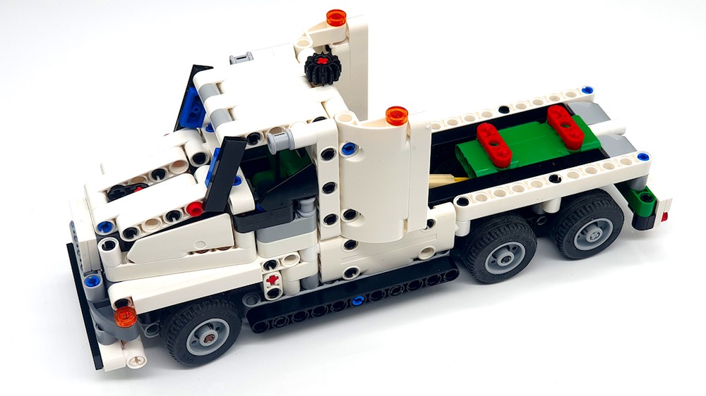Lego 42167 alternate: Mack Anthem