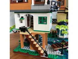 Creekside Village