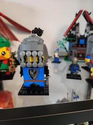 Black Falcon knight Brickheadz
