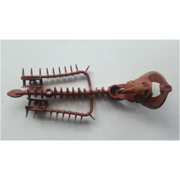 Large Figure Mask Piraka, with Flexible Spine and Arm Covers, Avak / Reddish Brown