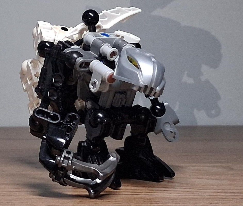 Lego The world of LAMPADIA (MOC)- Merchant girl