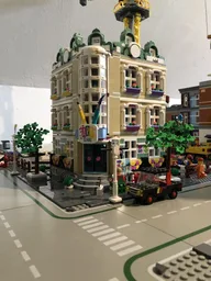 Modular Art School Corner
