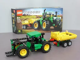42136 - John Deere 3200 Telehandler