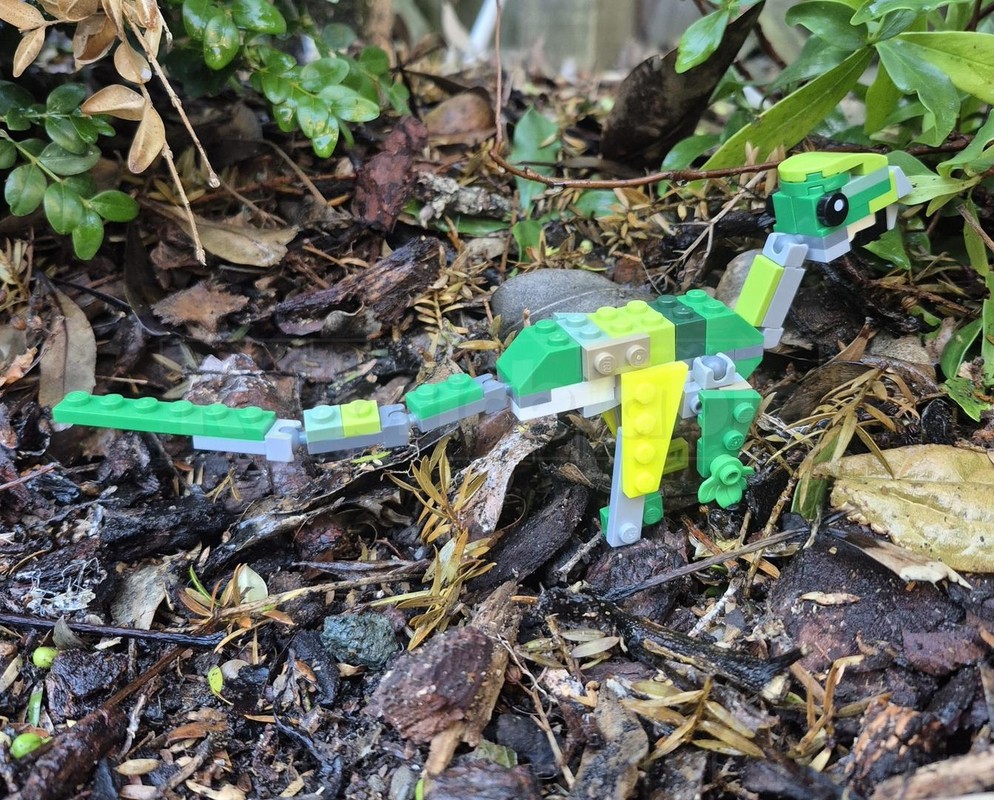 Lego Lenny the Leaellynasaura