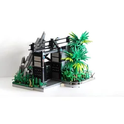 Raptor pen