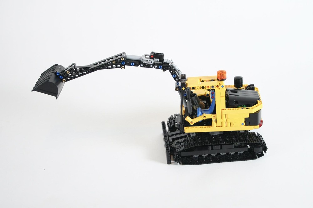 Lego Tracked Excavator