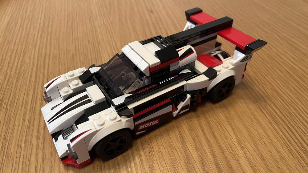 Lego 24h Le Mans Prototype Nissan