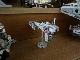 Microfighter Nebulon-B