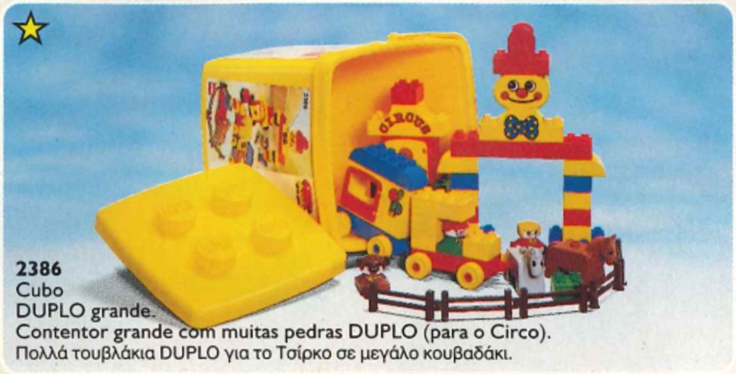 Lego Circus Bucket